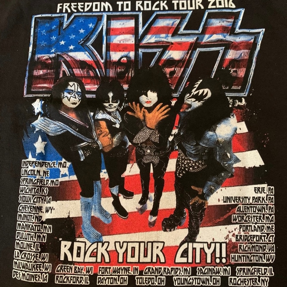Kiss “rock your city freedom to rock tour - Picture 6 of 9